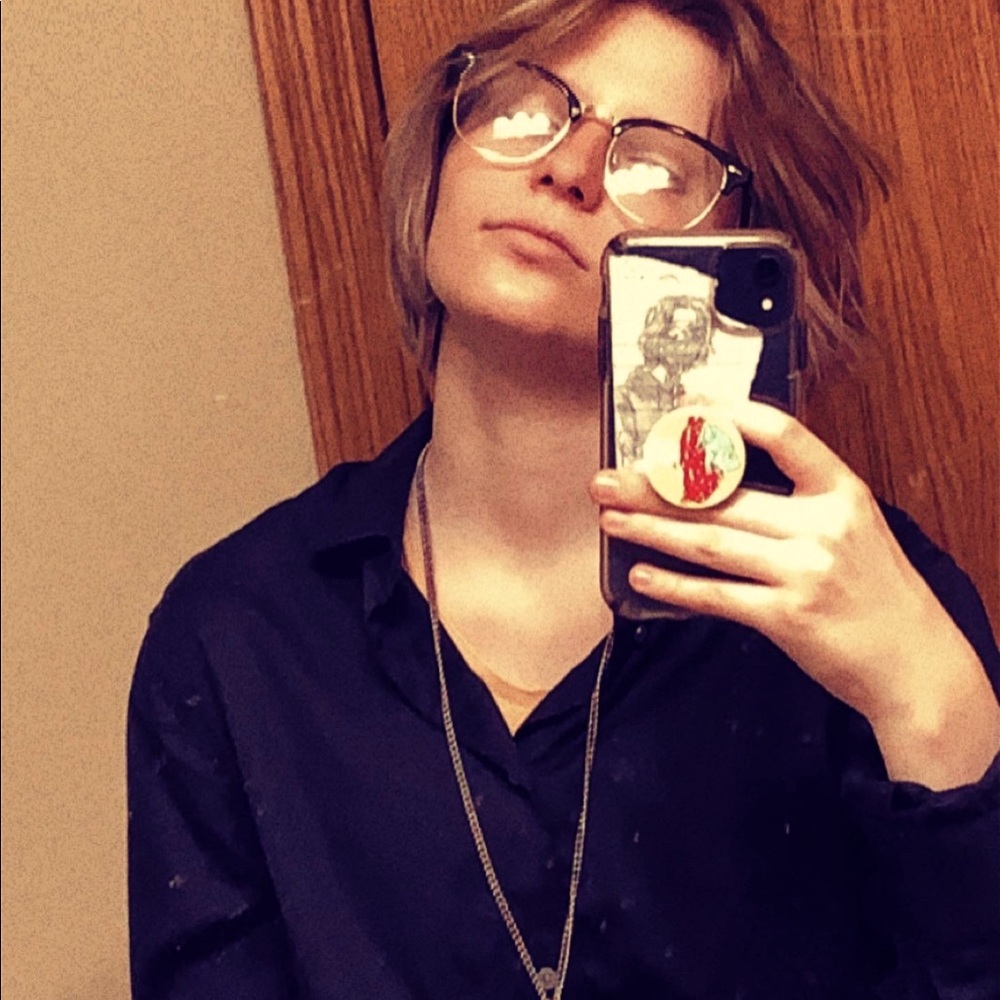 Meet your Posher, Elliot